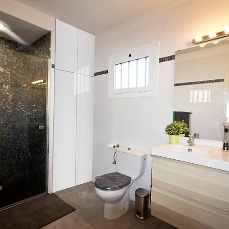 Apartamento Club Valena 3, Modern Apartment, Wifi, Close To Amenities, At Matagorda *