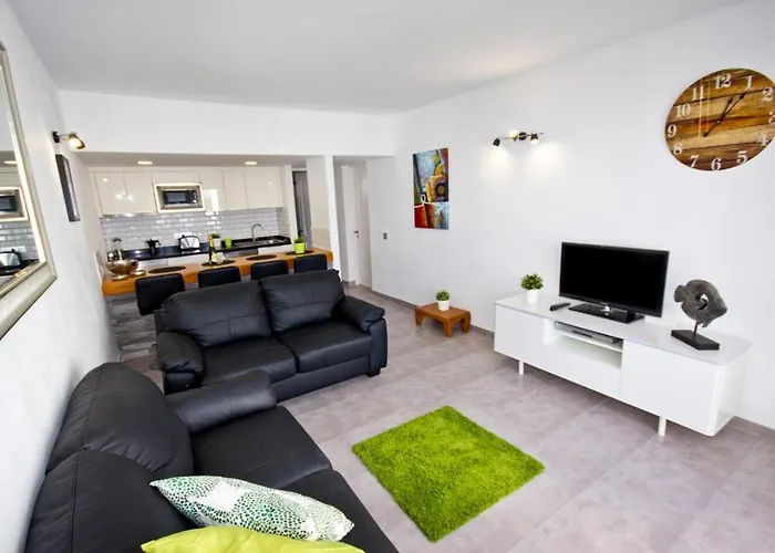 Club Valena 3, Modern Apartment, Wifi, Close To Amenities, At Matagorda Apartament Puerto del Carmen (Lanzarote)