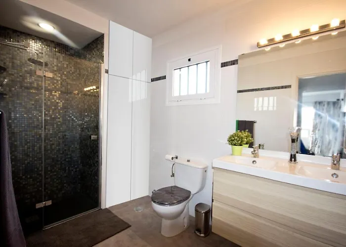 公寓 Club Valena 3, Modern Apartment, Wifi, Close To Amenities, At Matagorda *